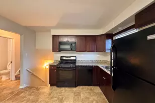 900 W Strieff Ln, Glenwood, IL 60425 - Photo 18