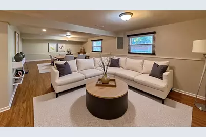 900 W Strieff Lane, Glenwood, IL 60425 - Photo 6