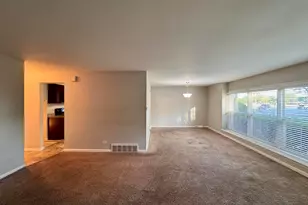 900 W Strieff Ln, Glenwood, IL 60425 - Photo 16