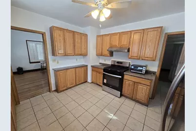 310 Genoa Road, Genoa, IL 60135 - Photo 6