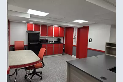 121 S State Street, Belvidere, IL 61008 - Photo 26