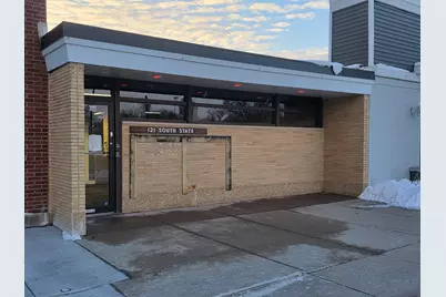 121 S State Street, Belvidere, IL 61008 - Photo 2