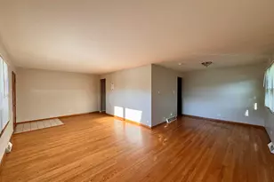 15542 South Park Ave, South Holland, IL 60473 - Photo 14