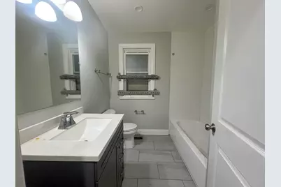 11305 S Lowe Avenue, Chicago, IL 60628 - Photo 6