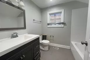 11305 S Lowe Ave, Chicago, IL 60628 - Photo 14