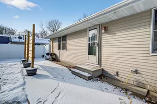 295 Vita Ln, Braidwood, IL 60408 - Photo 4