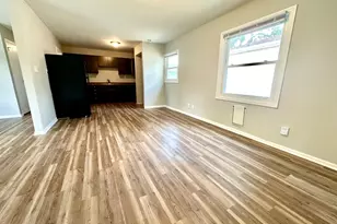 34W744 N James Dr, Saint Charles, IL 60174 - Photo 4