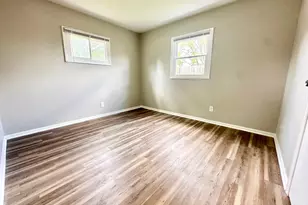 34W744 N James Dr, Saint Charles, IL 60174 - Photo 12