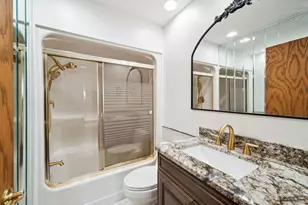 19W040 22nd St, Lombard, IL 60148 - Photo 12