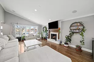 9016 S 48th Ct, Oak Lawn, IL 60453 - Photo 12