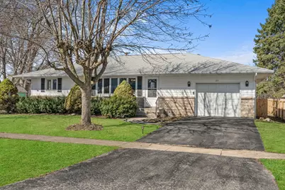 29 W Oak Street, Piper City, IL 60959 - Photo 1