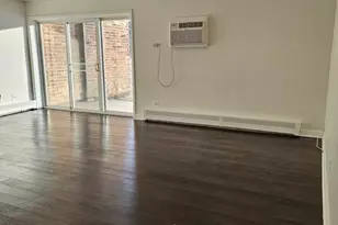 3913 Saratoga Ave, Downers Grove, IL 60515 - Photo 2