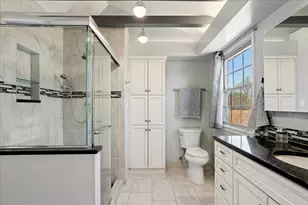 930 King Richards Ct, Deerfield, IL 60015 - Photo 16