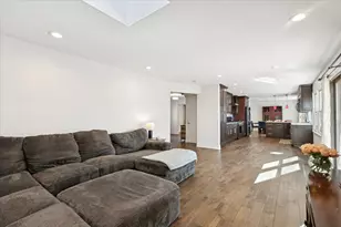 930 King Richards Ct, Deerfield, IL 60015 - Photo 12