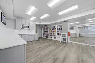 6301 N Sheridan Rd, Chicago, IL 60660 - Photo 16