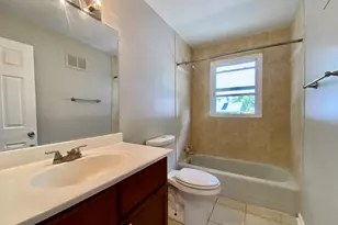 1238 E 166th St, South Holland, IL 60473 - Photo 12