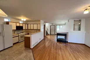 142 Mountain Laurel Ct, Romeoville, IL 60446 - Photo 6