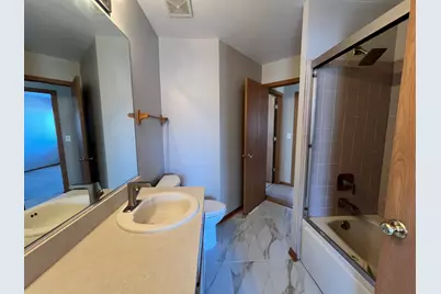 142 Mountain Laurel Court, Romeoville, IL 60446 - Photo 12