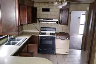 14921 Oakdale Ave, Harvey, IL 60426 - Photo 8