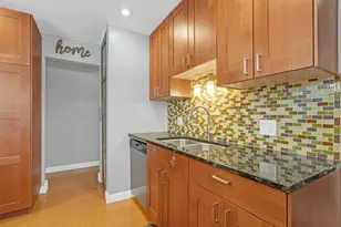 605 Tanglewood Dr, Streamwood, IL 60107 - Photo 12