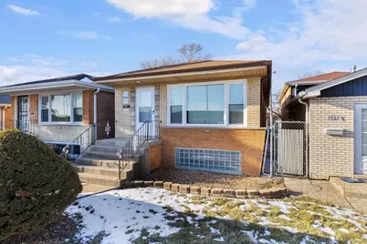 2964 W Columbus Avenue, Chicago, IL 60652 - Photo 1