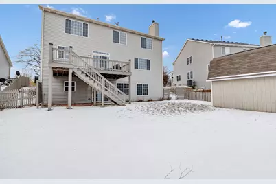 629 Waterford Lane, South Elgin, IL 60177 - Photo 4