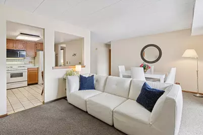 5411 W Lawrence Avenue #3C, Chicago, IL 60630 - Photo 4