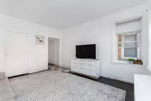 3553 W Sunnyside Ave, Chicago, IL 60625 - Photo 4