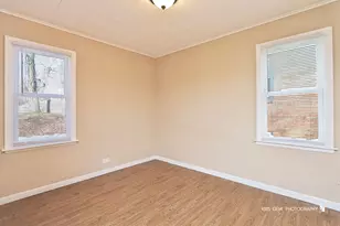 516 W Courtland St, Mundelein, IL 60060 - Photo 30