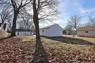 516 W Courtland St, Mundelein, IL 60060 - Photo 6