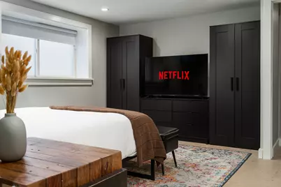 3317 N Avers Avenue, Chicago, IL 60618 - Photo 36