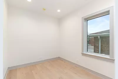 3317 N Avers Avenue, Chicago, IL 60618 - Photo 10