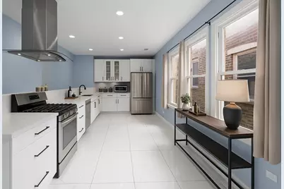 3847 N Spaulding Avenue, Chicago, IL 60618 - Photo 2