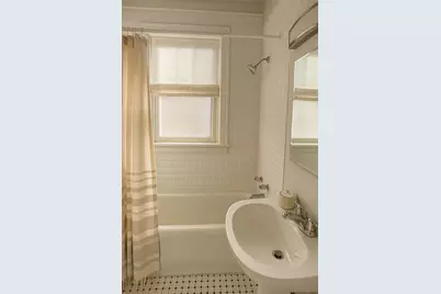 106 Keeney Street #3, Evanston, IL 60202 - Photo 4