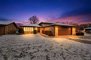 11201 S Deerpath Ln, Palos Hills, IL 60465 - Photo 20