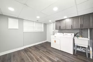 11201 S Deerpath Ln, Palos Hills, IL 60465 - Photo 18