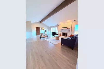 1670 N Douglas Court, Arlington Heights, IL 60004 - Photo 4