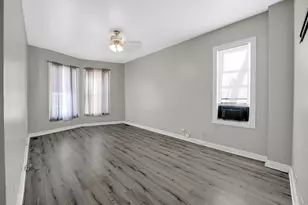 7826 S Stewart Ave, Chicago, IL 60620 - Photo 4