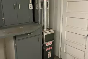 726 E Thompson Ave, Hoopeston, IL 60942 - Photo 50