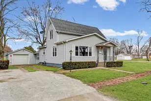 726 E Thompson Ave, Hoopeston, IL 60942 - Photo 40