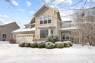 260 S Westminister Ct, Round Lake, IL 60073 - Photo 2