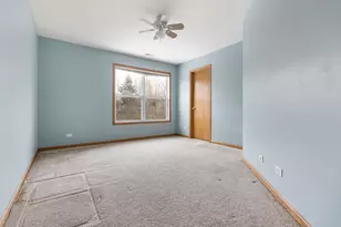 260 S Westminister Ct, Round Lake, IL 60073 - Photo 18