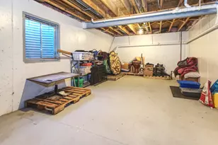 917 Prairie Path Ln, Joliet, IL 60436 - Photo 16