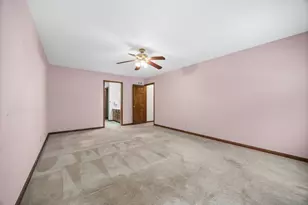 1810 Huntington Rd, Saint Charles, IL 60174 - Photo 26