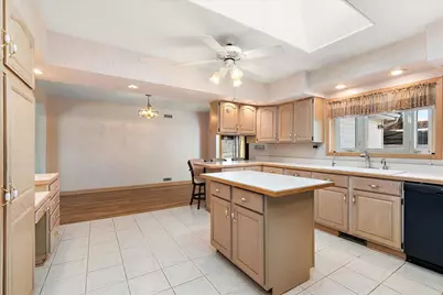 11118 S Natoma Avenue, Worth, IL 60482 - Photo 10