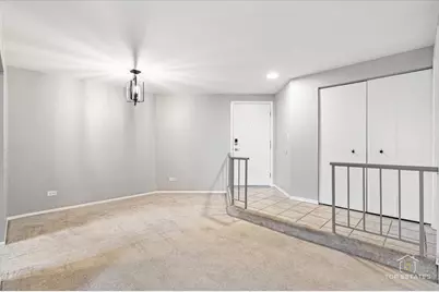 194 Grove Avenue #A, Des Plaines, IL 60016 - Photo 2