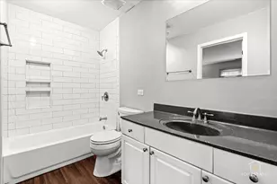 194 Grove Ave, Des Plaines, IL 60016 - Photo 16