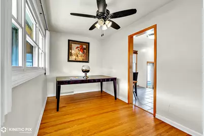 7528 Kenneth Avenue, Skokie, IL 60076 - Photo 8