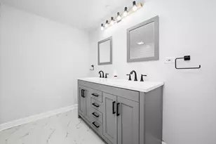 7234 W North Ave, Elmwood Park, IL 60707 - Photo 12