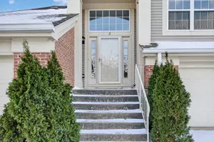 403 Cromwell Cir, Bartlett, IL 60103 - Photo 2